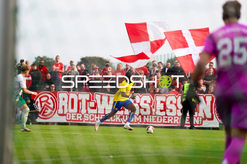 2. Runde Niederrheinpokal, SF Broekhysen 1959 gg. Rot-Weiss Essen, 26.09.2026, Straelen, Stadion an der Römerstraße