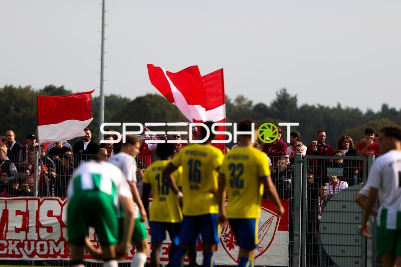 Rot-Weiß Essen vs. Sportfreunde Broekhuysen – Fußballmatch in Straelen