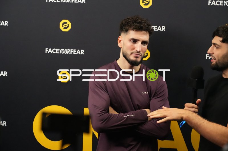 Tamerlan Dulatov bei Pressekonferenz in Frankfurt