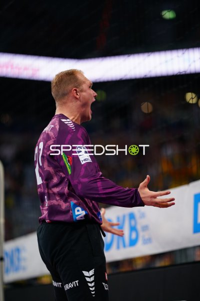 Spieler der Rhein Neckar Löwen in emotionaler Reaktion