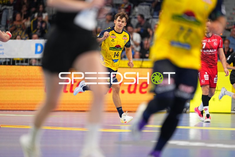 Gino Steenaerts (#14; Rhein Neckar Löwen) im Spielaufbau gegen MT Melsungen