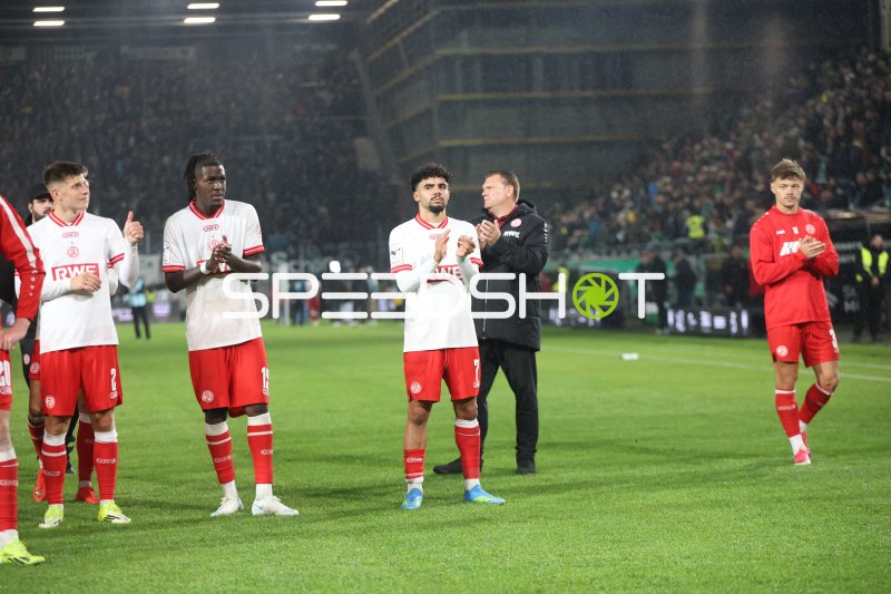 Rot-Weiss Essen nach Spielende im Preußen-Stadion Münster