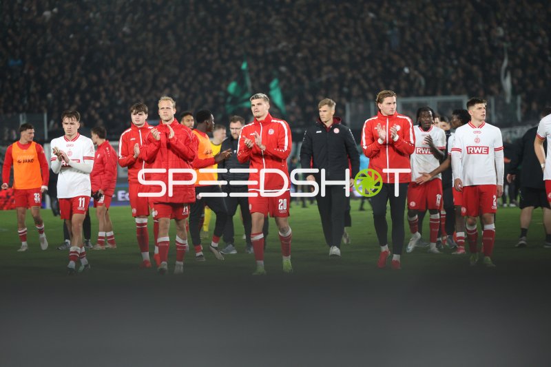 Rot-Weiss Essen nach Spielende im Preußen-Stadion Münster
