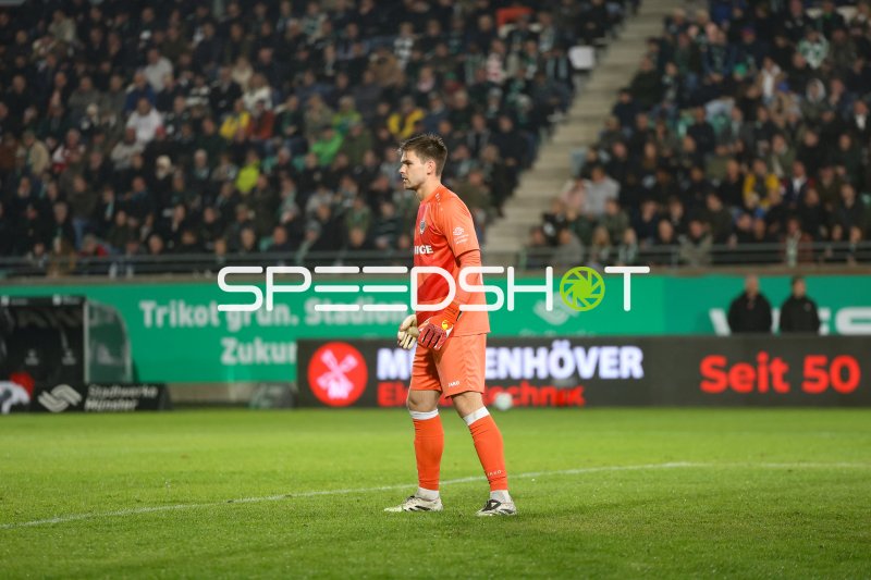 Morten Behrens (#26; Preußen Münster) im Tor