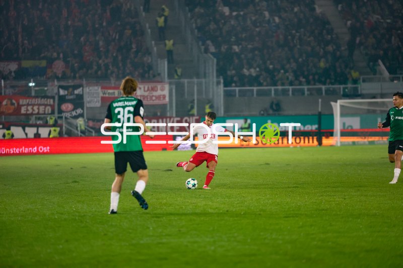 Rot-Weiss Essen gegen Preußen Münster im Preußen-Stadion
