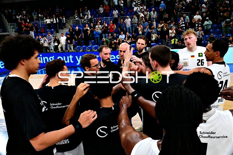 ETB Miners Team-Motivation in der SNP Dome Heidelberg