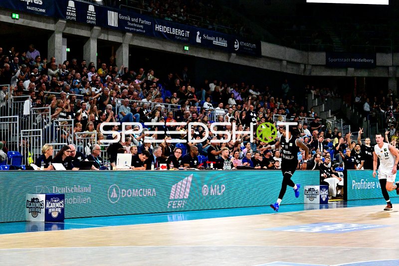 Niclas Sperber (#12; ETB Miners) im Spiel gegen MLP Academics Heidelberg