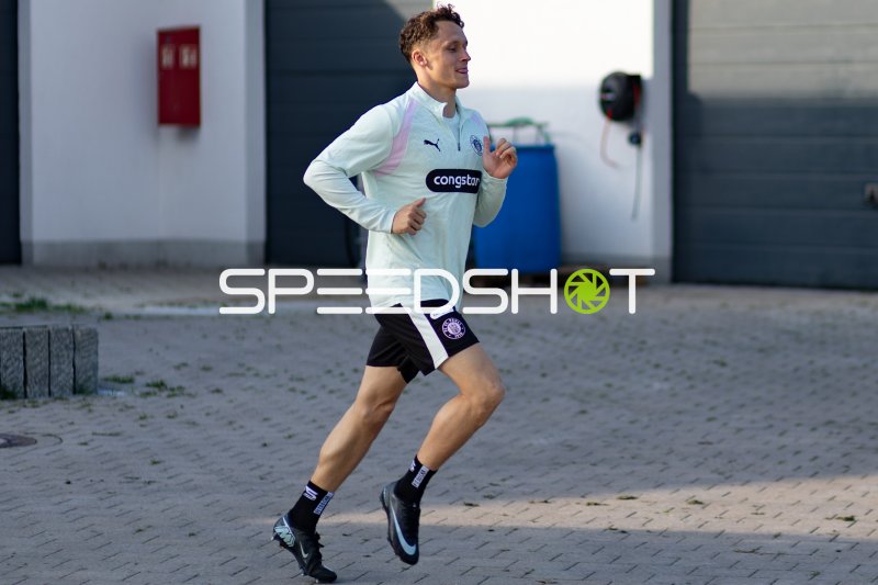 Martijn Kaars beim Lauftraining im Trainingszentrum des FC St. Pauli
