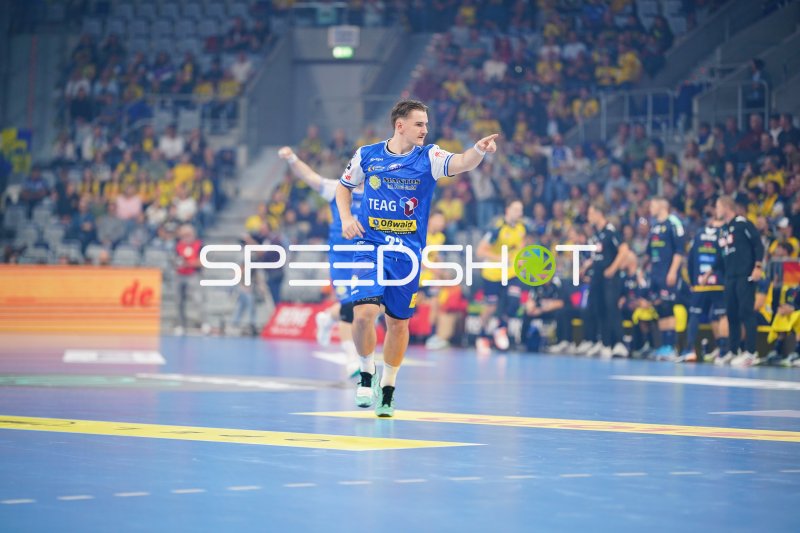 Spieler der ThSV Eisenach (#22) jubelt in der SAP Arena Mannheim