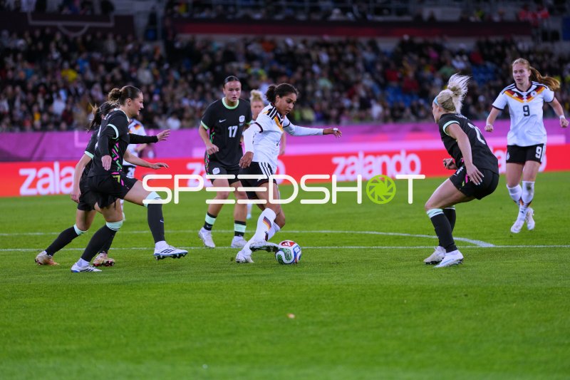 Sjoeke Nüsken – Deutsche Frauen-Nationalmannschaft - Australische Frauen-Nationalmannschaft, 09.10.2026, Karlsruhe, BBBank Wildpark, Frauen Fußball WM Vorbereitungsspiel