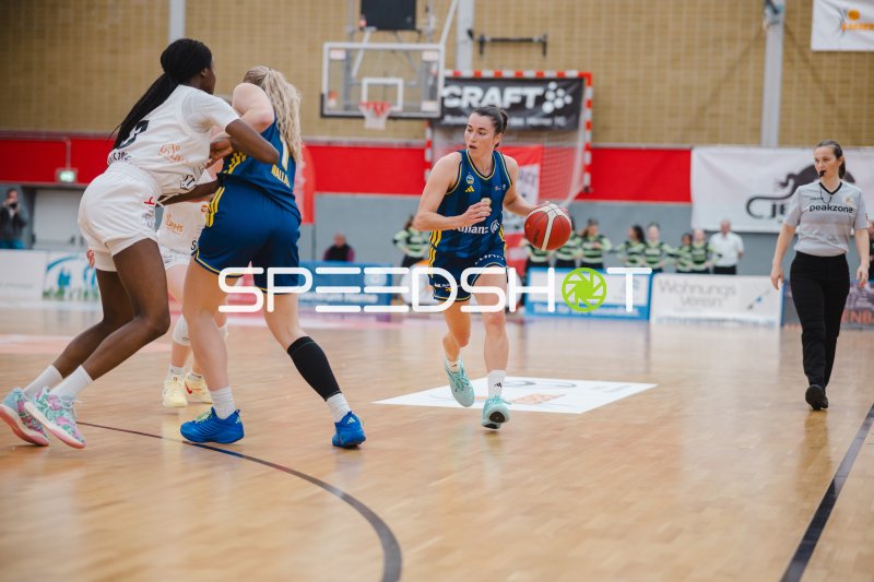 Alba Berlin Damen gegen Herner TC in der KISEC-Arena