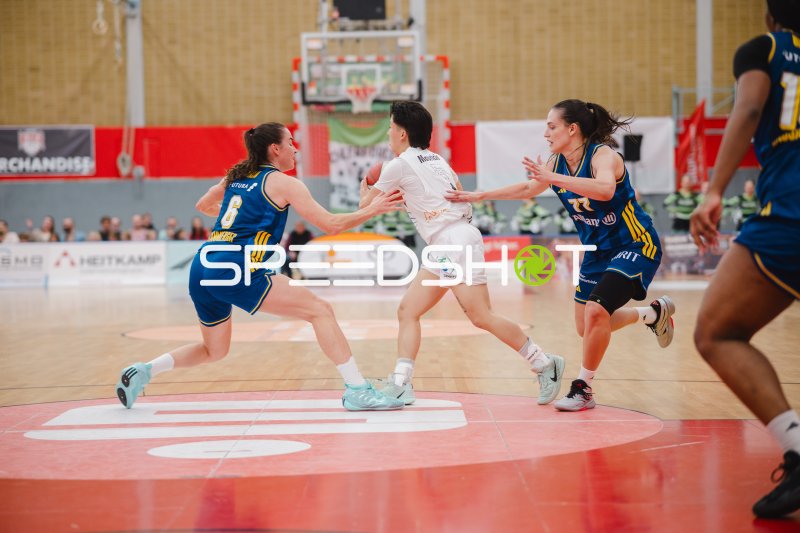 Alba Berlin Damen gegen Herner TC in der KISEC-Arena
