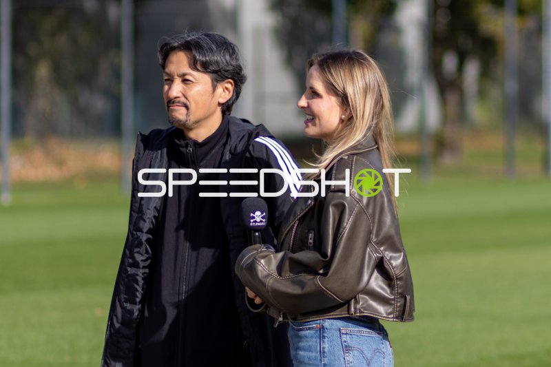 Interview am Trainingsgelände des FC St. Pauli in Hamburg