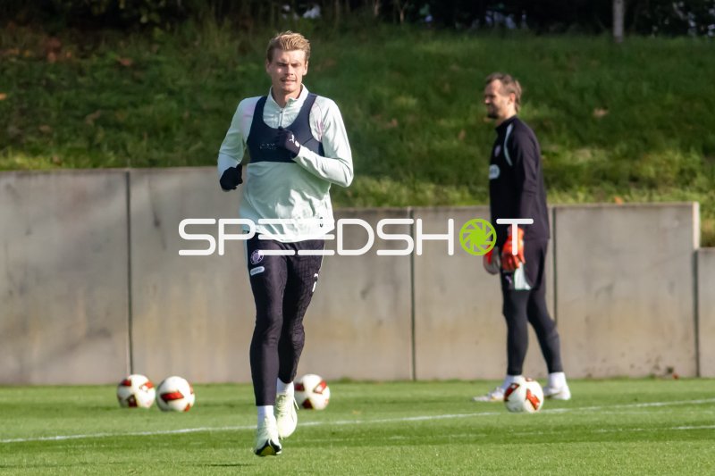 Eric Smith beim Lauftraining im FC St. Pauli Trainingszentrum