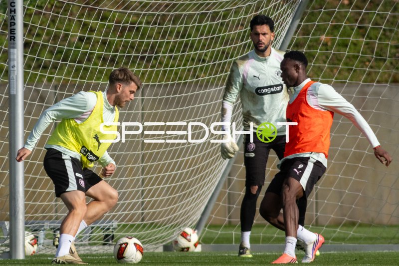 Dimitar Mitov im Torwarttraining des FC St. Pauli