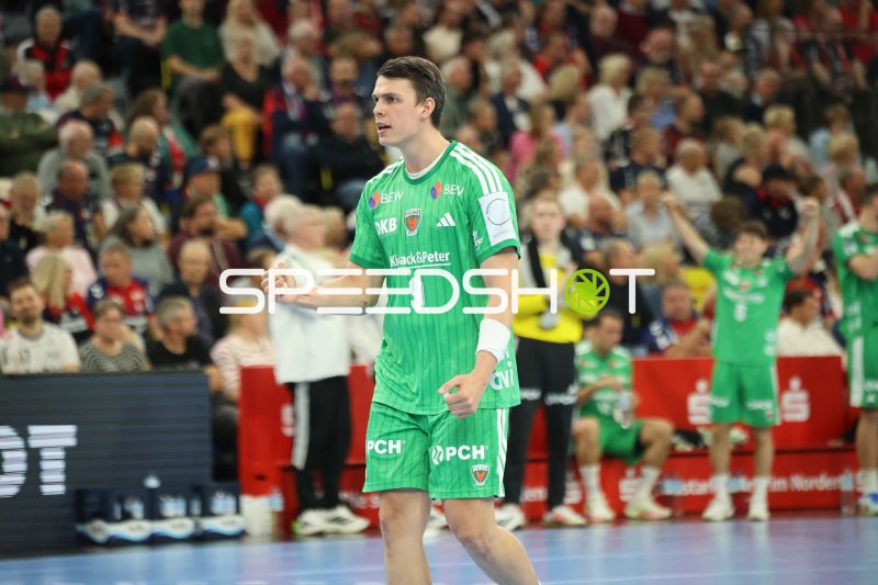 Frederik Simak (#9; Füchse Berlin) in der GGW Arena