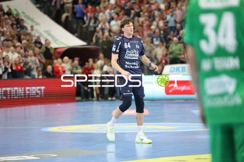 Lasse Møller (#64; SG Flensburg Handewitt) in der GGW Arena
