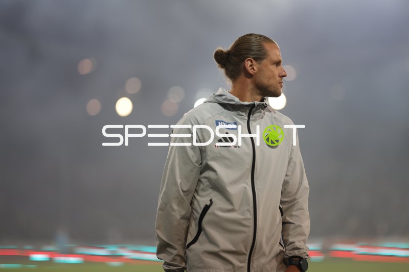 Offizieller des FC Wacker Innsbruck im Stadion
