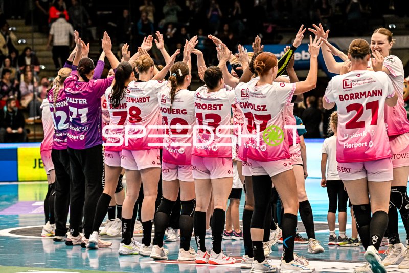 HSG Bensheim/Auerbach feiert Mannschaftserfolg in der EWS Arena