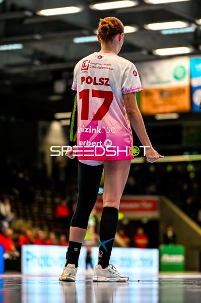 Spielerin #17 Polsz in der EWS Arena Göppingen