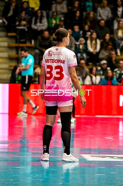 Spielerin #33 der HSG Bensheim/Auerbach in der EWS Arena Göppingen