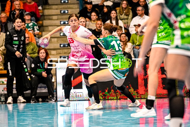 Spielerin von Bensheim/Auerbach im Angriff gegen Frisch auf Göppingen