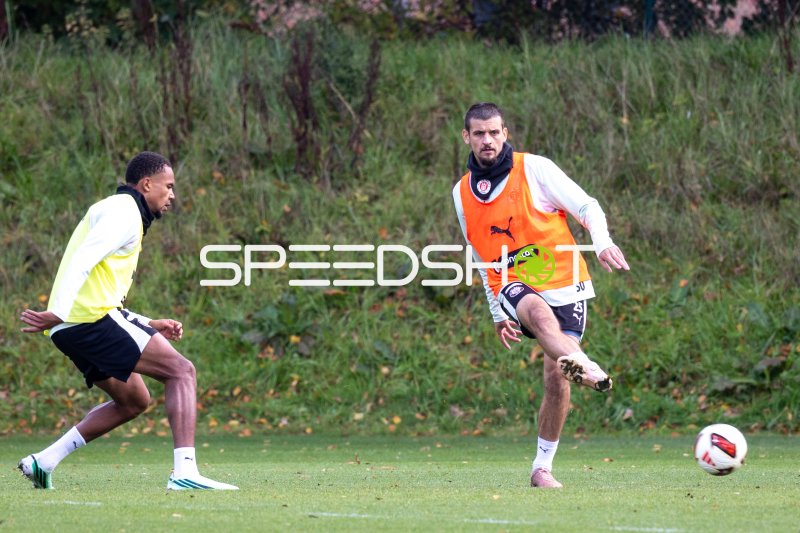 Adam Dzwigala im Trainingsduell beim FC St. Pauli