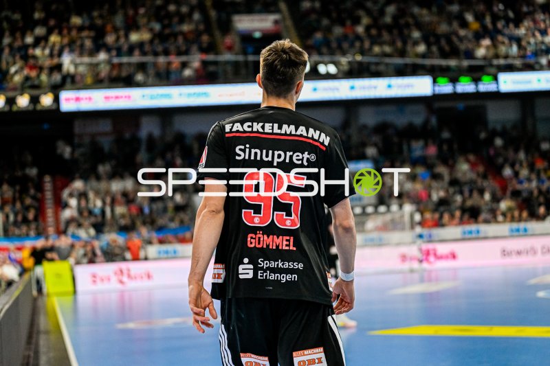 Tim Gommel (#95; HC Erlangen) in der PSD Bank Arena Nürnberg