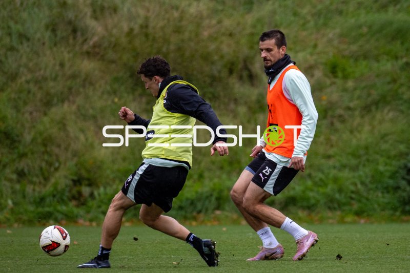 Adam Dzwigala im Training des FC St. Pauli
