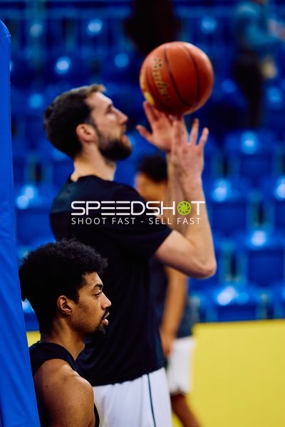 Aufwärmen der Spieler