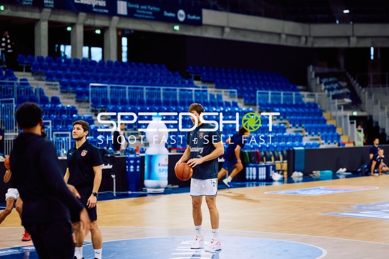 Spielervorbereitung und Aufwärmen vor dem Spiel