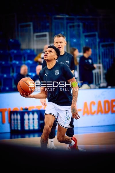 Spieler beim Korbleger