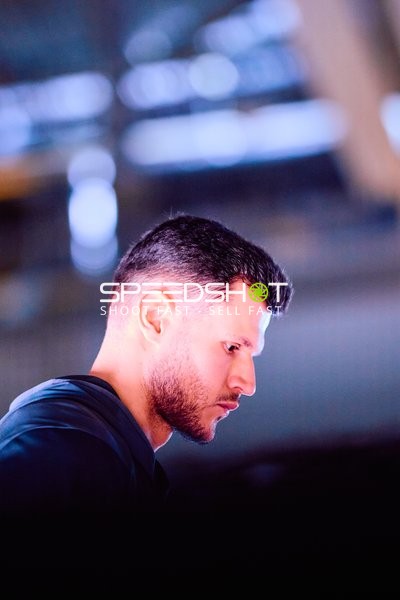 Porträtaufnahme eines Spielers während des Spiels.