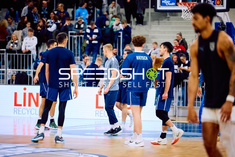 Spieler beim Aufwärmen