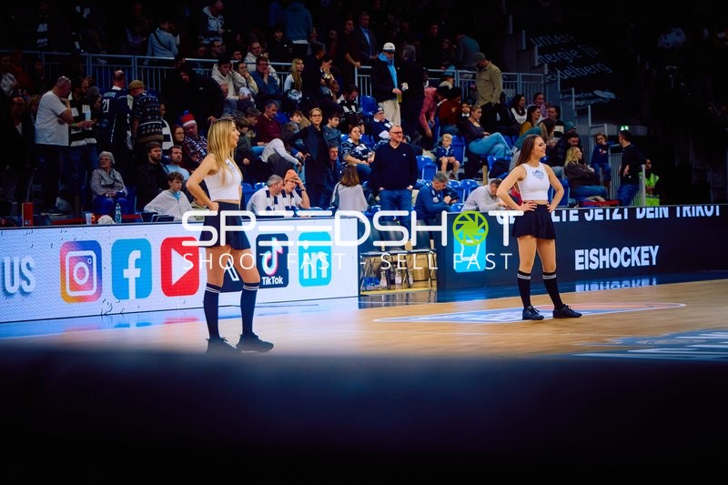 Cheerleading Performance