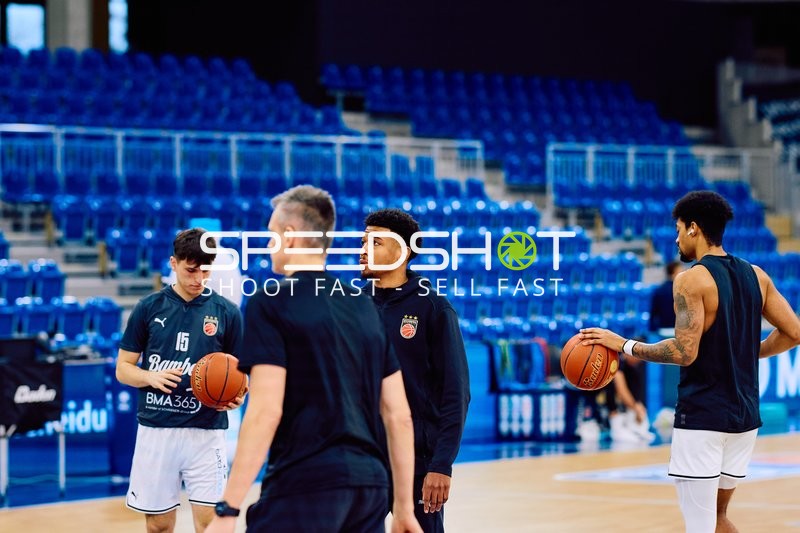 Spieleraufwärmung im Training