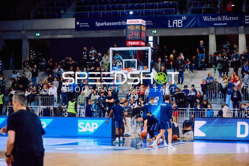 Aufwärmübungen vor dem Spiel