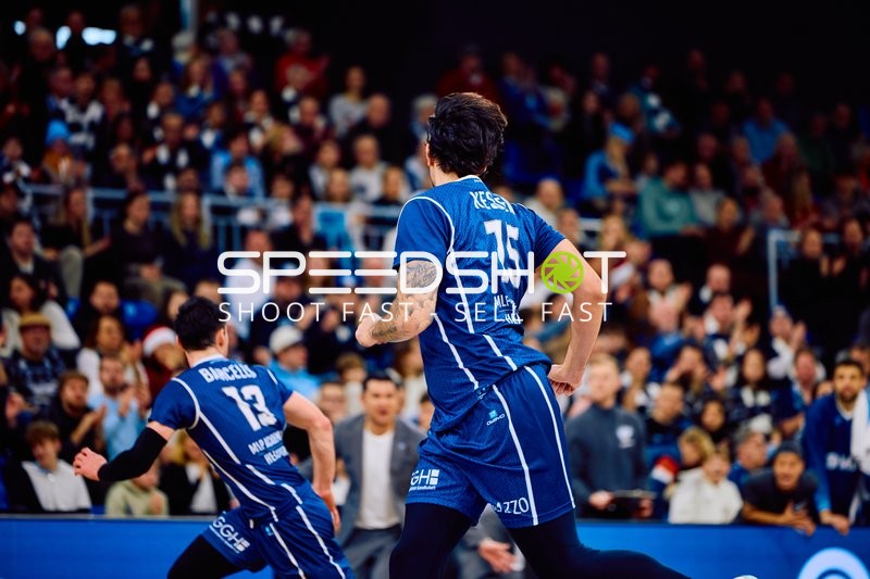 Spieler laufen während des Spiels