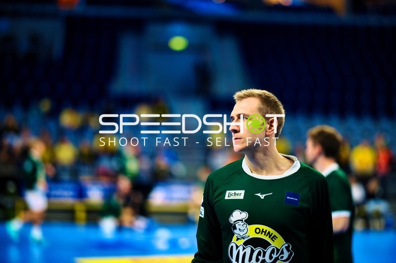 Ein Spieler von HSG Wetzlar beim Aufwärmen.