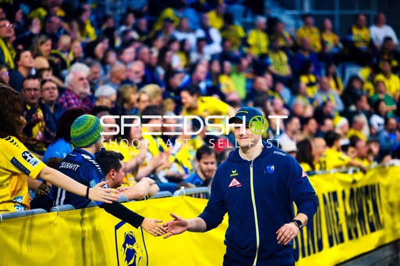 Begrüßung der Fans