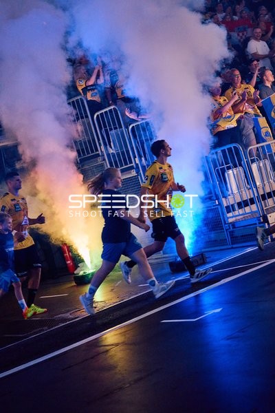 Einmarsch der Spieler