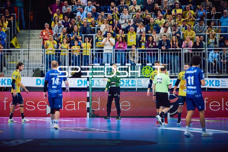 Abwehraktion vor dem Tor