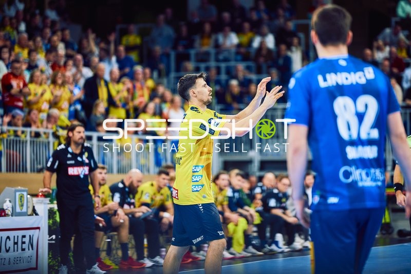 Spieler von ThSV Eisenach in der Verteidigung.