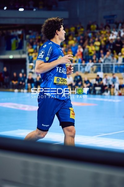 Ein Spieler läuft während des Spiels.