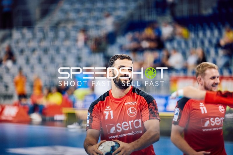 Spieler bereiten sich auf das Spiel vor