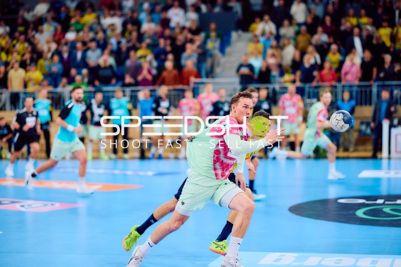 Zweikampf um den Ball