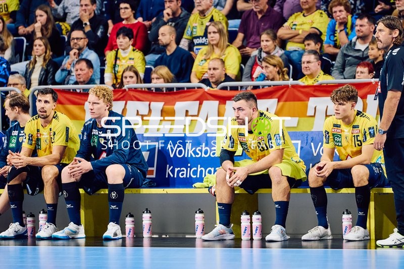 Spieler auf der Bank