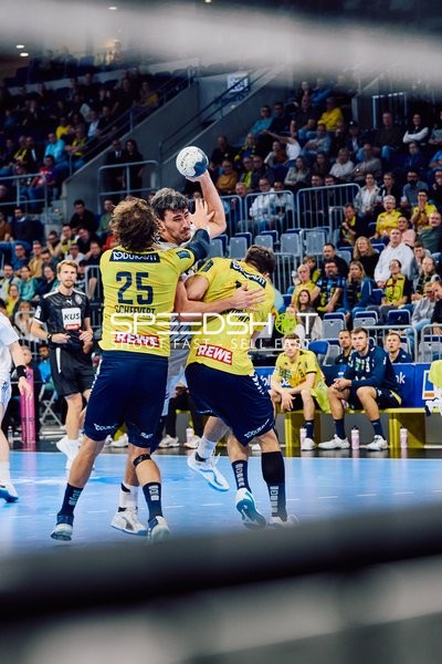 Zweikampf um den Ball