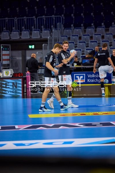 Aufwärmen der Spieler vor dem Spiel