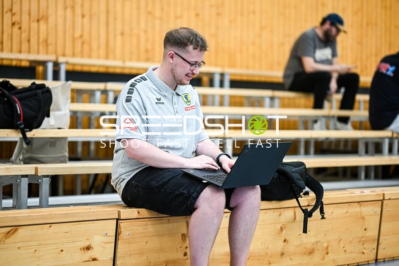 Pressekonferenzvorbereitung